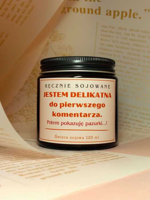 Świeca sojowa Jestem delikatna do pierwszego komentarza 120ml – Śliwka m.jpg