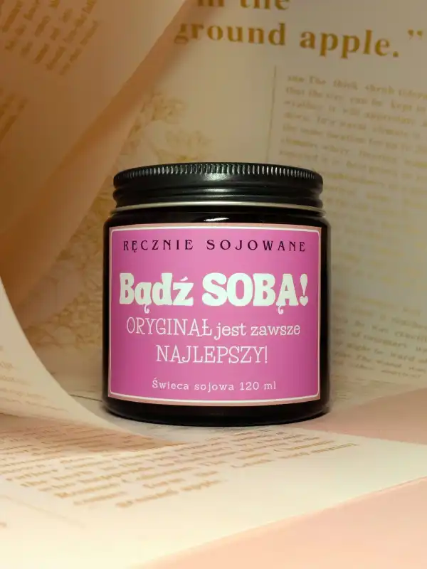 Świeca sojowa Bądź sobą 120ml – Tajemniczy ogród m.jpg