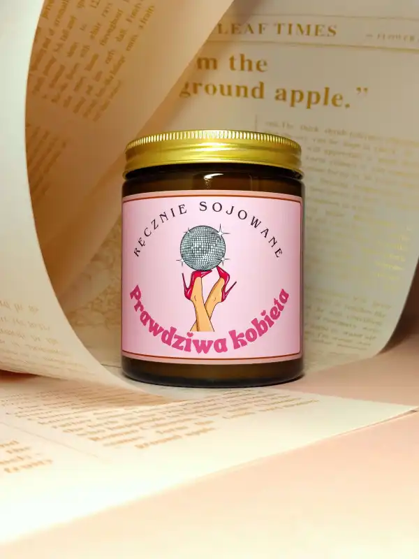Świeca sojowa Prawdziwa kobieta 180ml – Dzikość róży.jpg