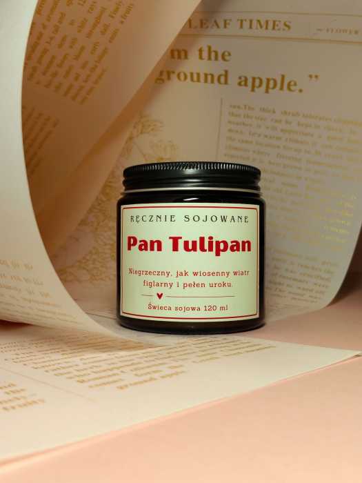 Świeczka sojowa o zapachu  Pan Tulipan 120ml.jpg