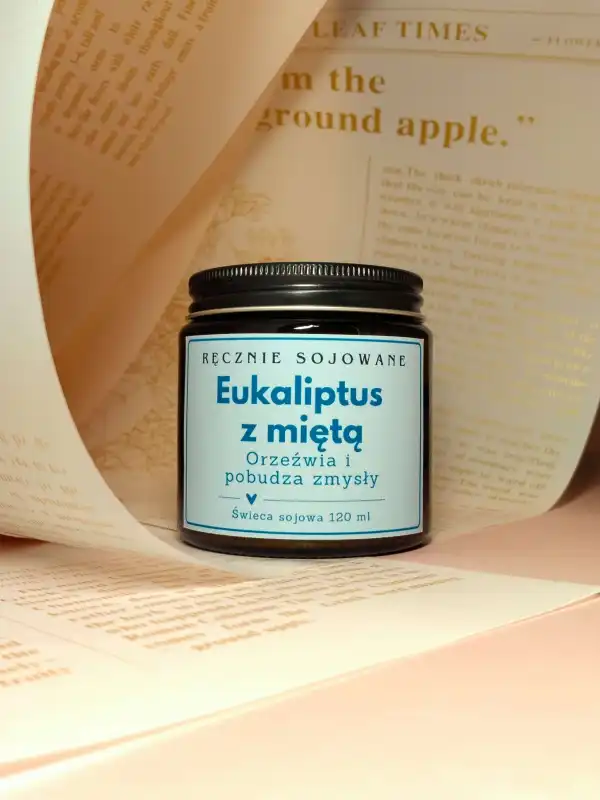 Świeczka sojowa Eukaliptus z miętą 120ml orzeźwiający zapach.jpg