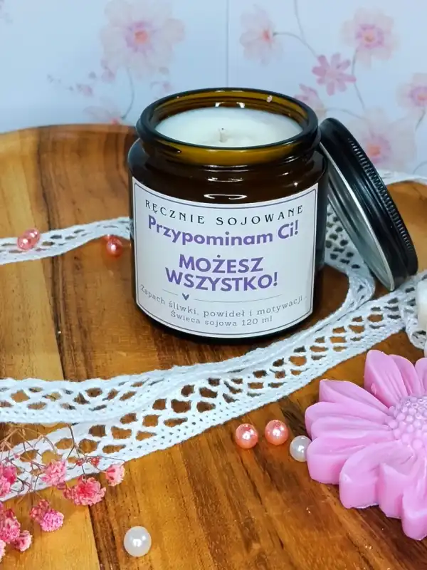 Przypominam_ci_sliwka_120-1.webp