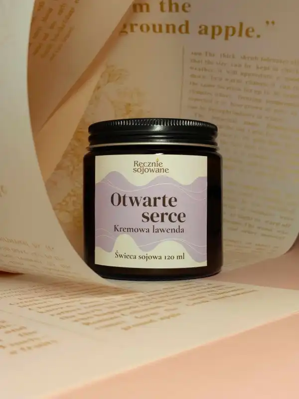 Świeca sojowa Otwarte Serce 120ml. (kremowa lawenda) reczniesojowane.pl .jpeg